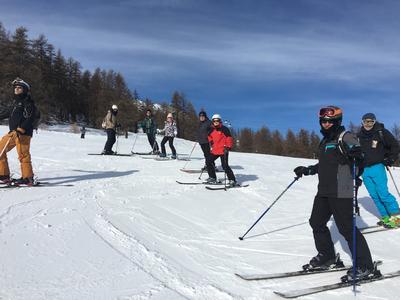 On skie en groupe...ou pas !